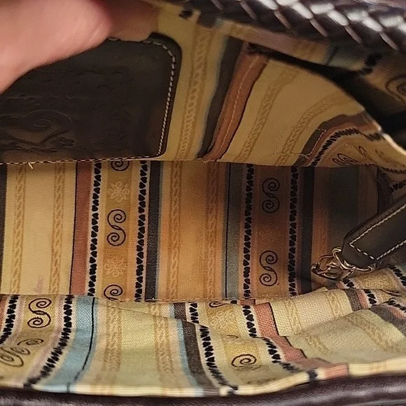 Brighton Woven Straw & Brown Leather Shoulder Bag w/ Heart Charm + Dust Bag - Picture 10 of 12